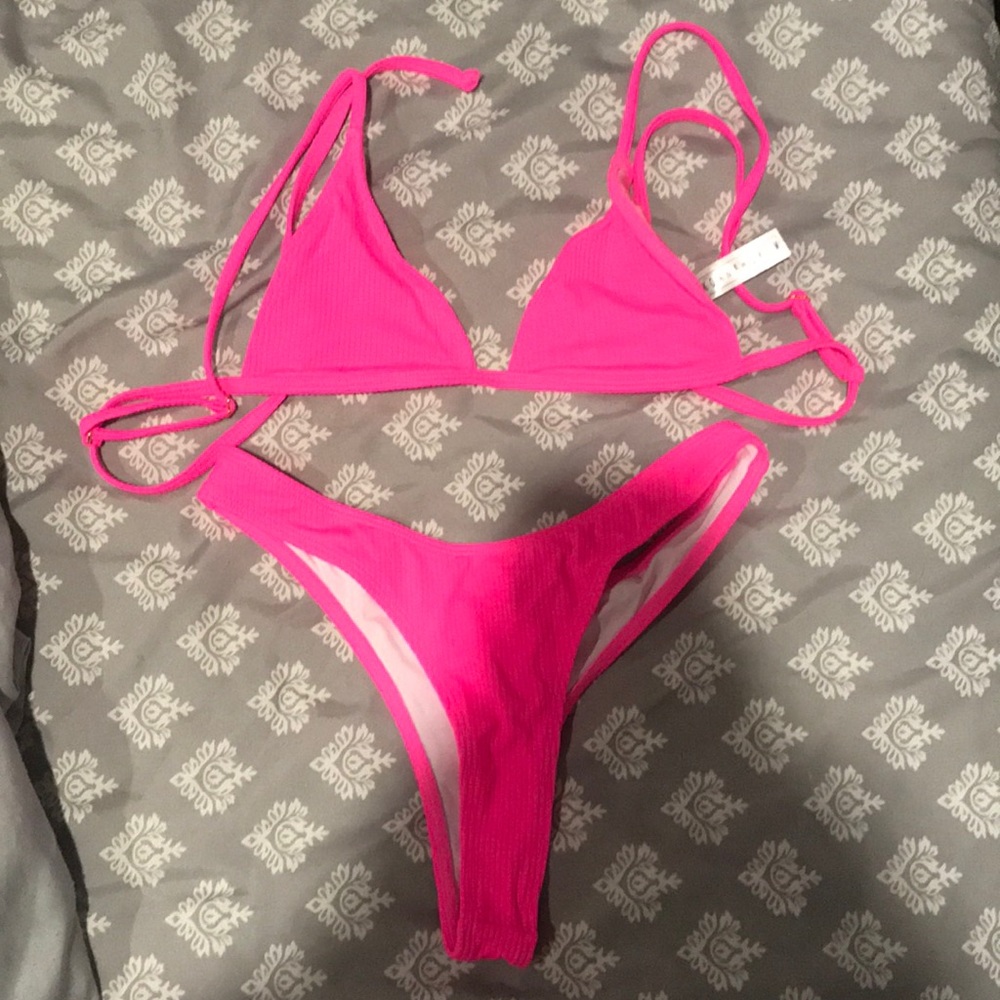 Bathing suit